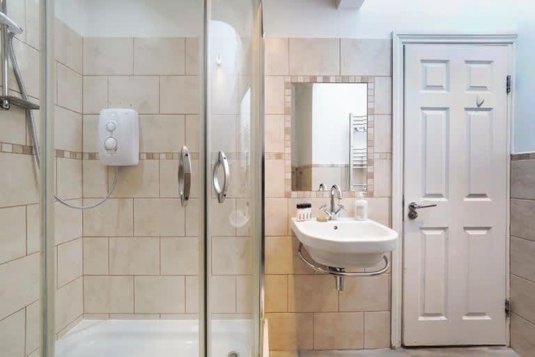 New Soho Loft - Apt 3 By Indigo Flats Лондон Екстериор снимка
